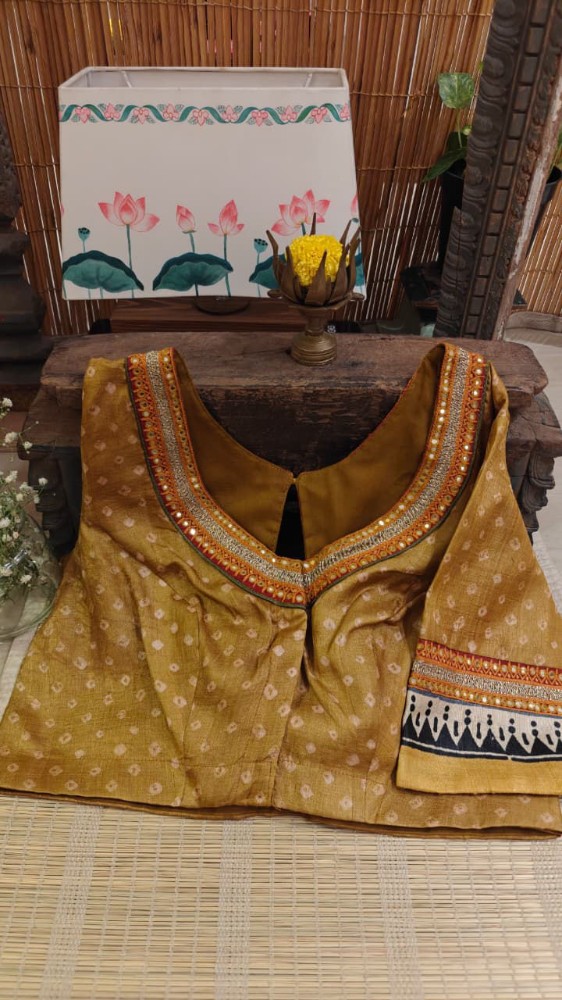 Picture of Vintage Gold Tales