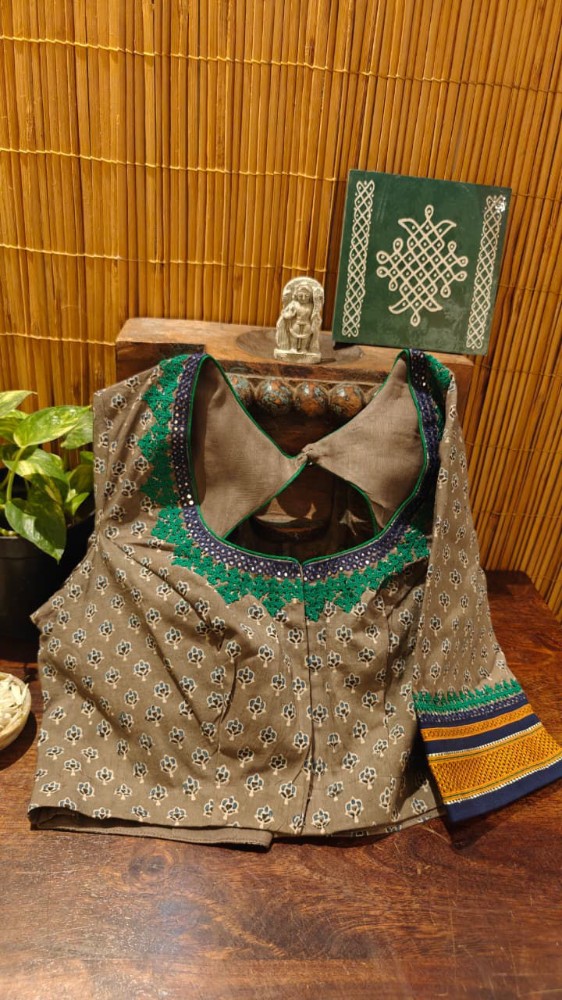 Picture of Turquoise & Grey