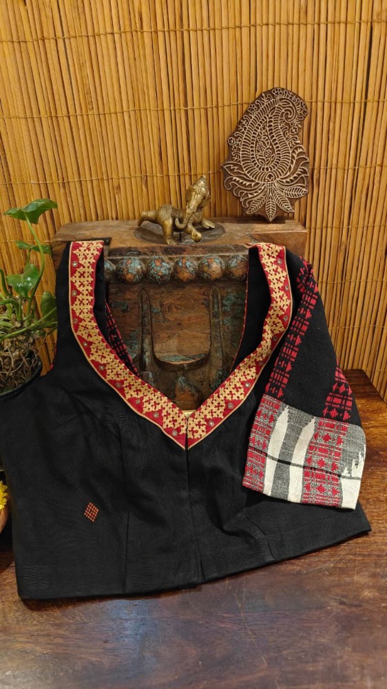 Picture of Bhumi: In Black & Ivory