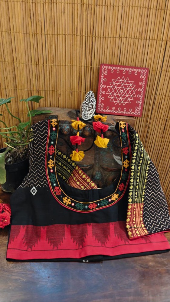 Picture of Bhumi: Shades of Charcoal