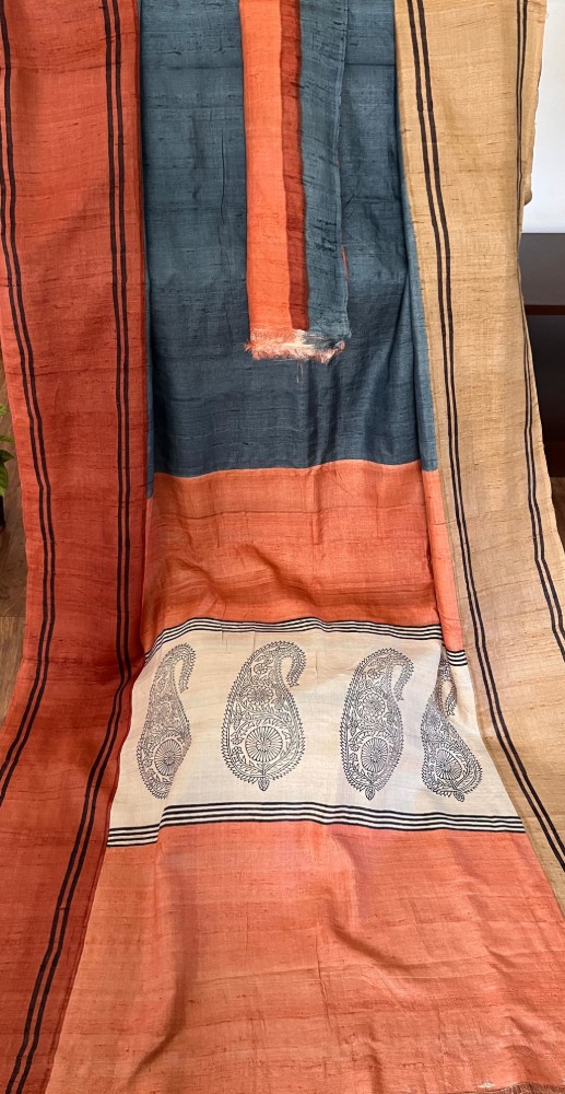 Picture of Grey - Rust & Ivory