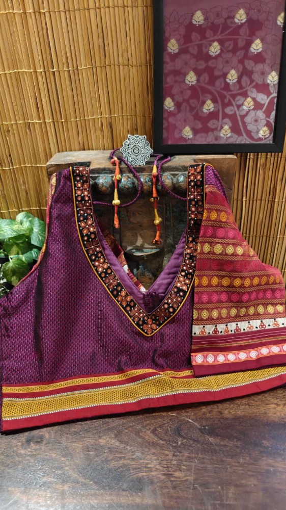 Picture of Majenta muse