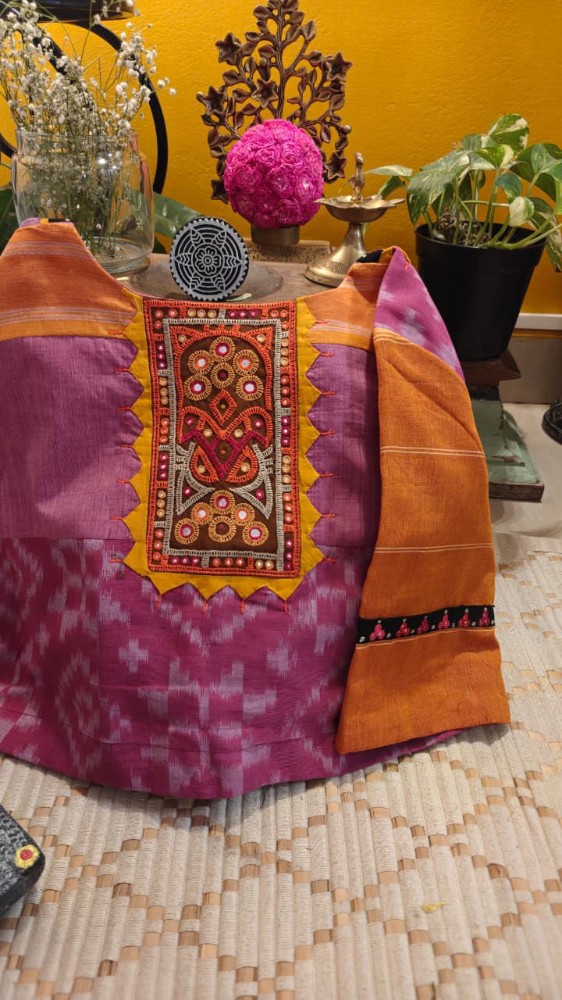 Picture of Pink Telia Rumal with a Tribal Yoke