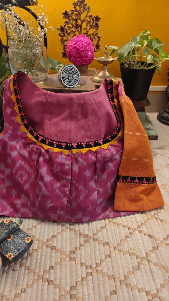 Picture of Pink Telia Rumal with a Tribal Yoke