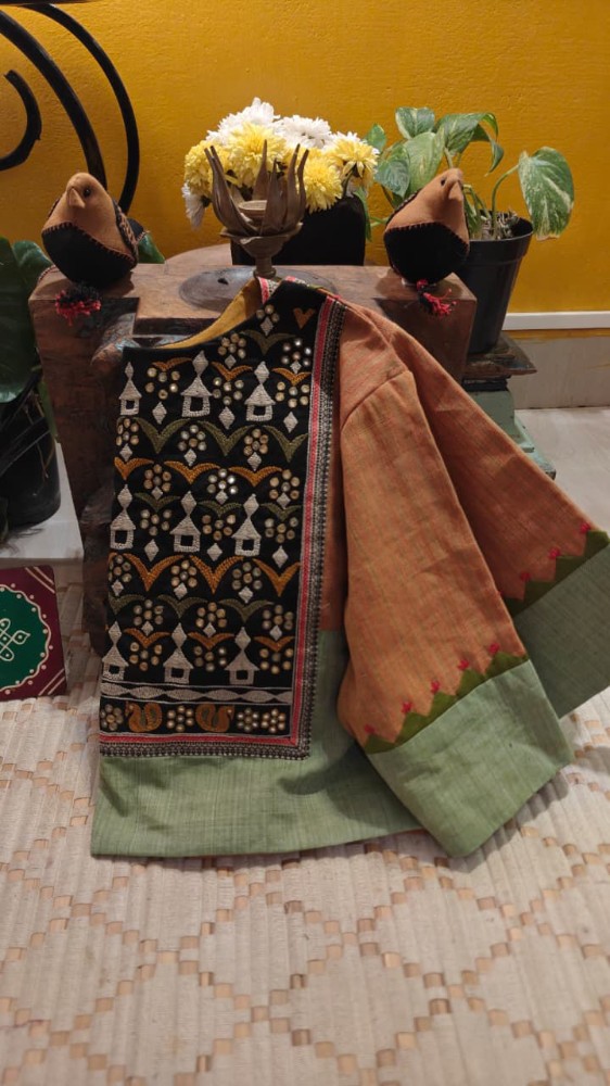 Picture of Pastel Khadi — Quietly Rooted